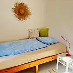 Klosterhaeuschen In 슈트랄준트
